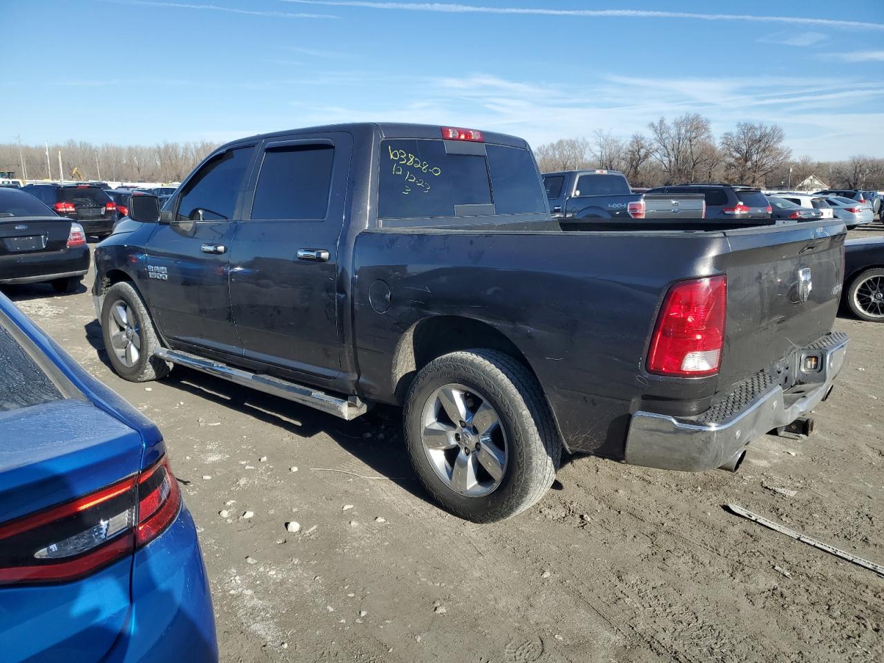 Obraz 2 z 2017 RAM 1500 SLT 2017 z VIN 3C6RR7LT3HG688487