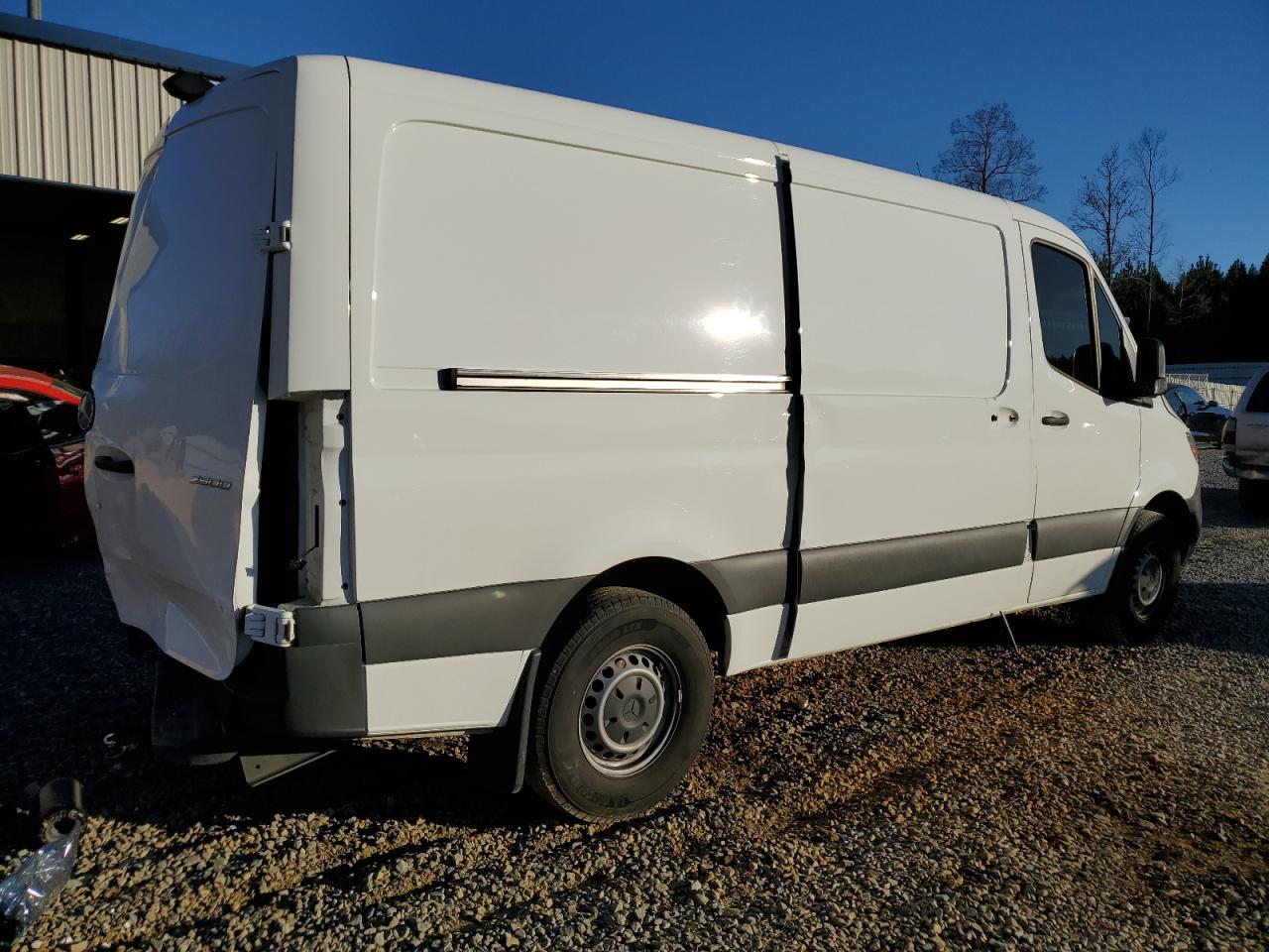 Изображение 3 2021 MERCEDES-BENZ SPRINTER 2500 2021 с VIN W1W4DBHY3MT047334