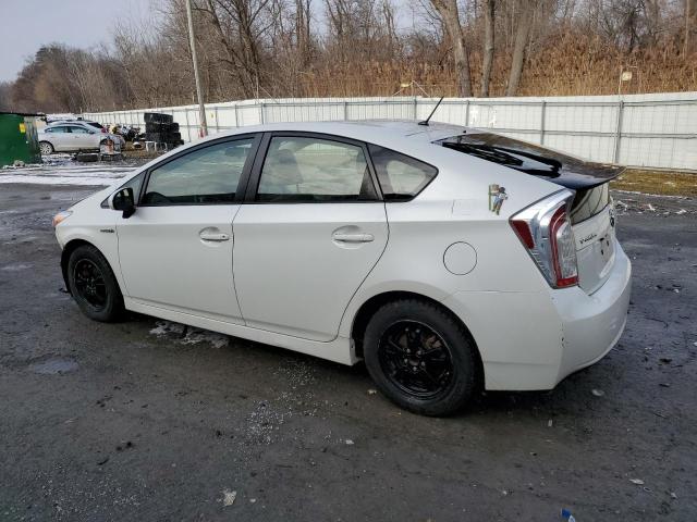 Image 2 of 2015 TOYOTA PRIUS  2015 with VIN JTDKN3DU9F1934640