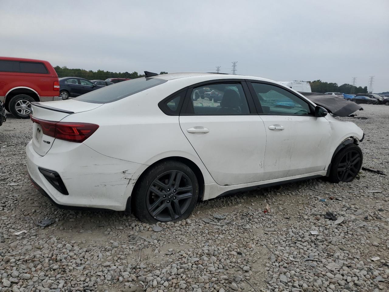 Obraz 3 z 2020 KIA FORTE GT LINE 2020 z VIN 3KPF34AD8LE203272