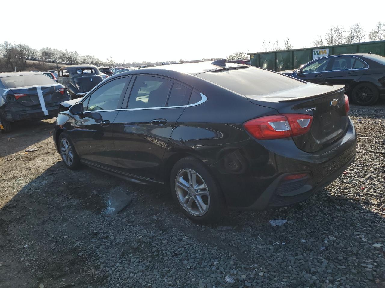 Image 2 of 2017 CHEVROLET CRUZE LT 2017 with VIN 1G1BE5SM0H7105348