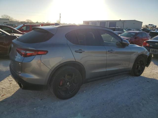 Image 3 of 2018 ALFA ROMEO STELVIO SPORT 2018 with VIN ZASFAKPN9J7B89946