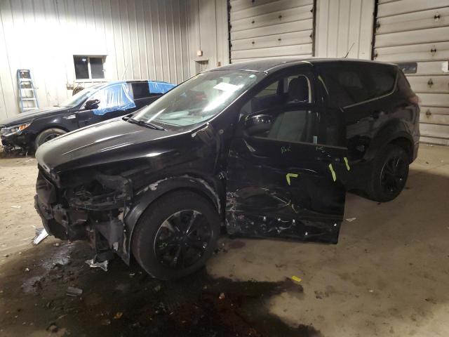 Image 1 of 2017 FORD ESCAPE SE 2017 with VIN 1FMCU9G90HUB16390