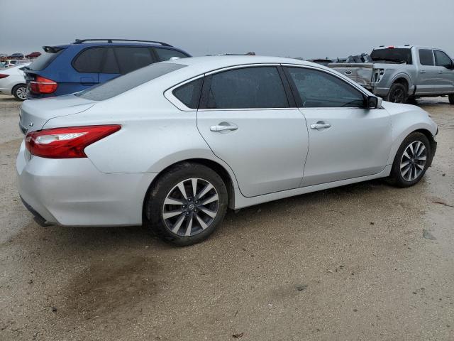 Image 3 of 2017 NISSAN ALTIMA 2.5 2017 with VIN 1N4AL3AP3HC261504
