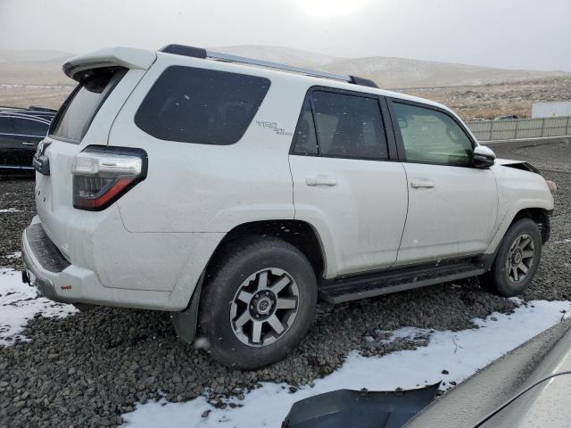 Image 3 of 2018 TOYOTA 4RUNNER SR5/SR5 PREMIUM 2018 with VIN JTEBU5JR8J5517733