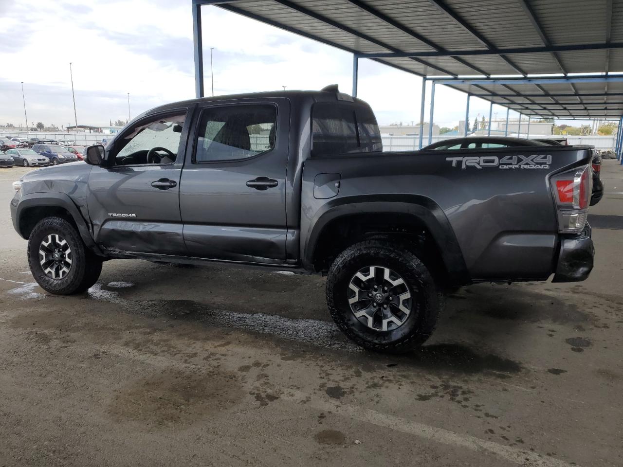 Image 2 of 2022 TOYOTA TACOMA DOUBLE CAB 2022 with VIN 3TMCZ5AN6NM493763