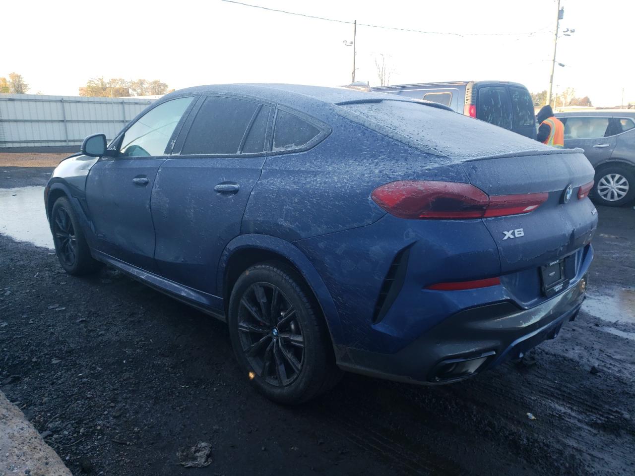 Obraz 2 z 2023 BMW X6 XDRIVE40I 2023 z VIN 5UXCY6C06P9N68763