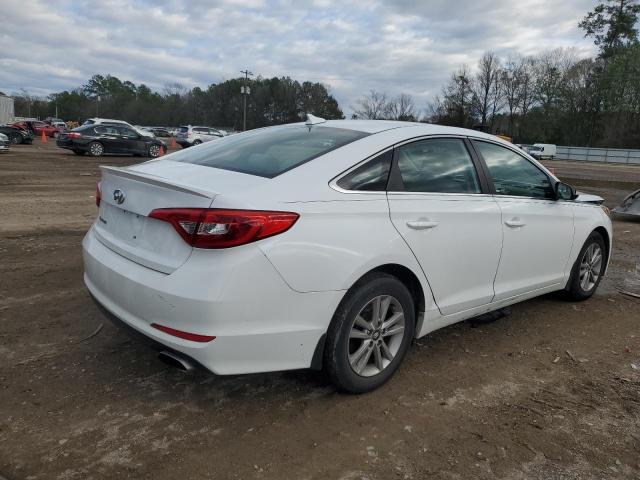 Obraz 3 z 2015 HYUNDAI SONATA SE 2015 z VIN 5NPE24AF8FH214627