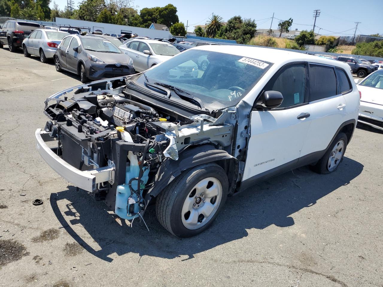 Изображение Jeep Cherokee Sport 2017