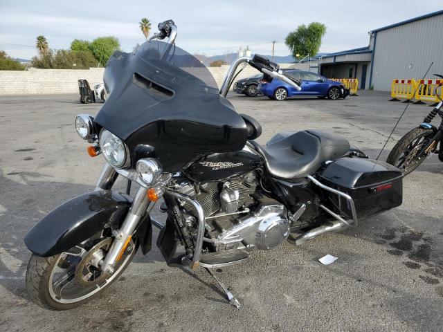 Изображение 2 2017 HARLEY-DAVIDSON FLHX STREET GLIDE 2017 с VIN 1HD1KBC3XHB668256