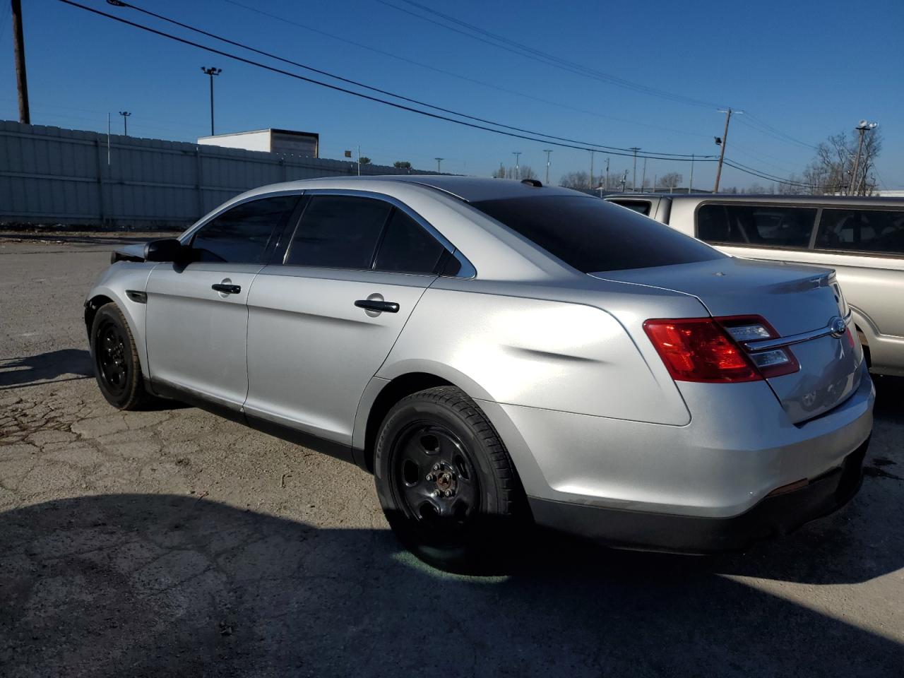 Изображение 2 2013 FORD TAURUS POLICE INTERCEPTOR 2013 с VIN 1FAHP2MK1DG199908