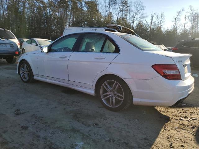 Image 2 of 2013 MERCEDES-BENZ C 300 4MATIC 2013 with VIN WDDGF8AB3DA883352