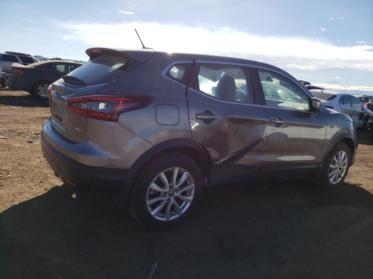 Obraz 3 z 2022 NISSAN ROGUE SPORT S 2022 z VIN JN1BJ1AW6NW683053