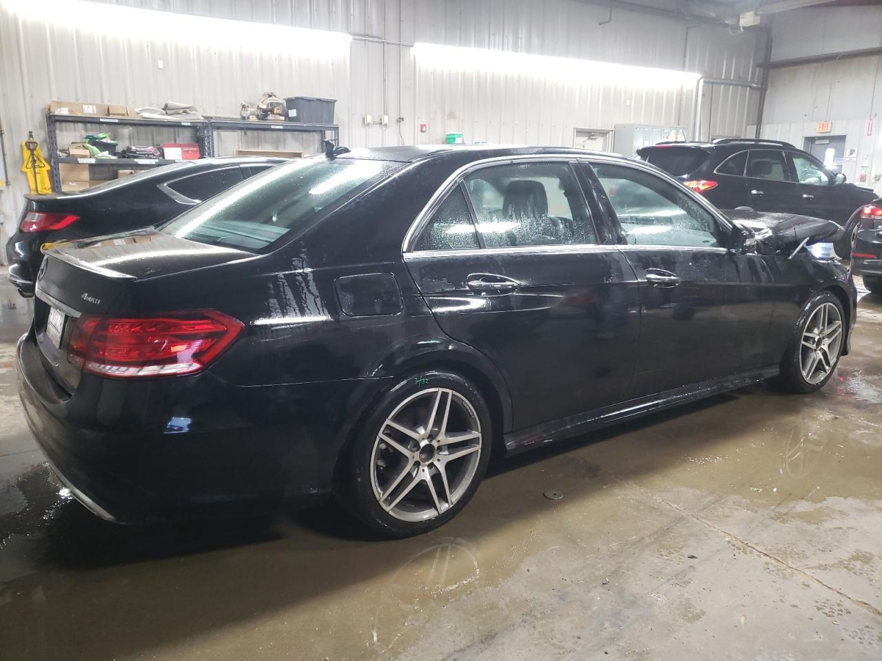 Obraz 3 z 2015 MERCEDES-BENZ E 350 4MATIC 2015 z VIN WDDHF8JB8FB091926