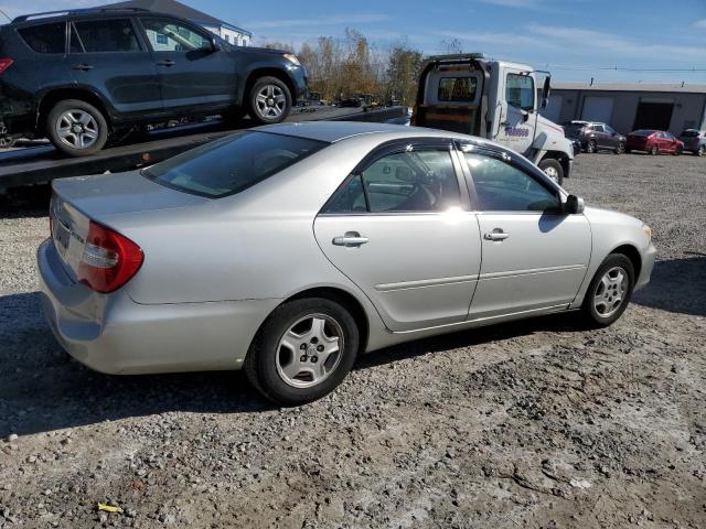 Image 3 of 2002 TOYOTA CAMRY LE 2002 with VIN 4T1BE32K42U100233