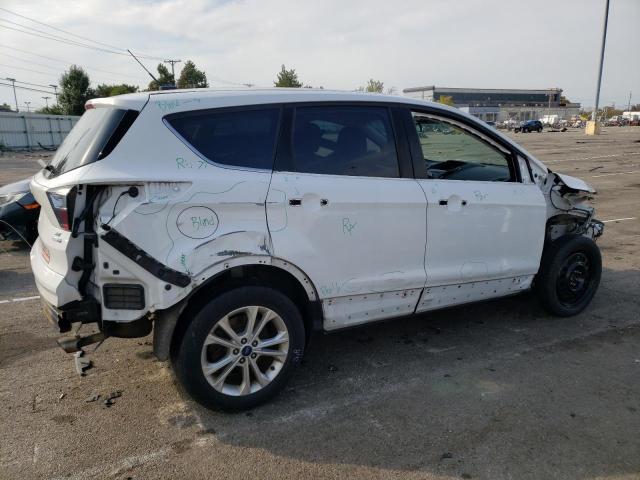 Image 3 of 2017 FORD ESCAPE SE 2017 with VIN 1FMCU9GD8HUC03071
