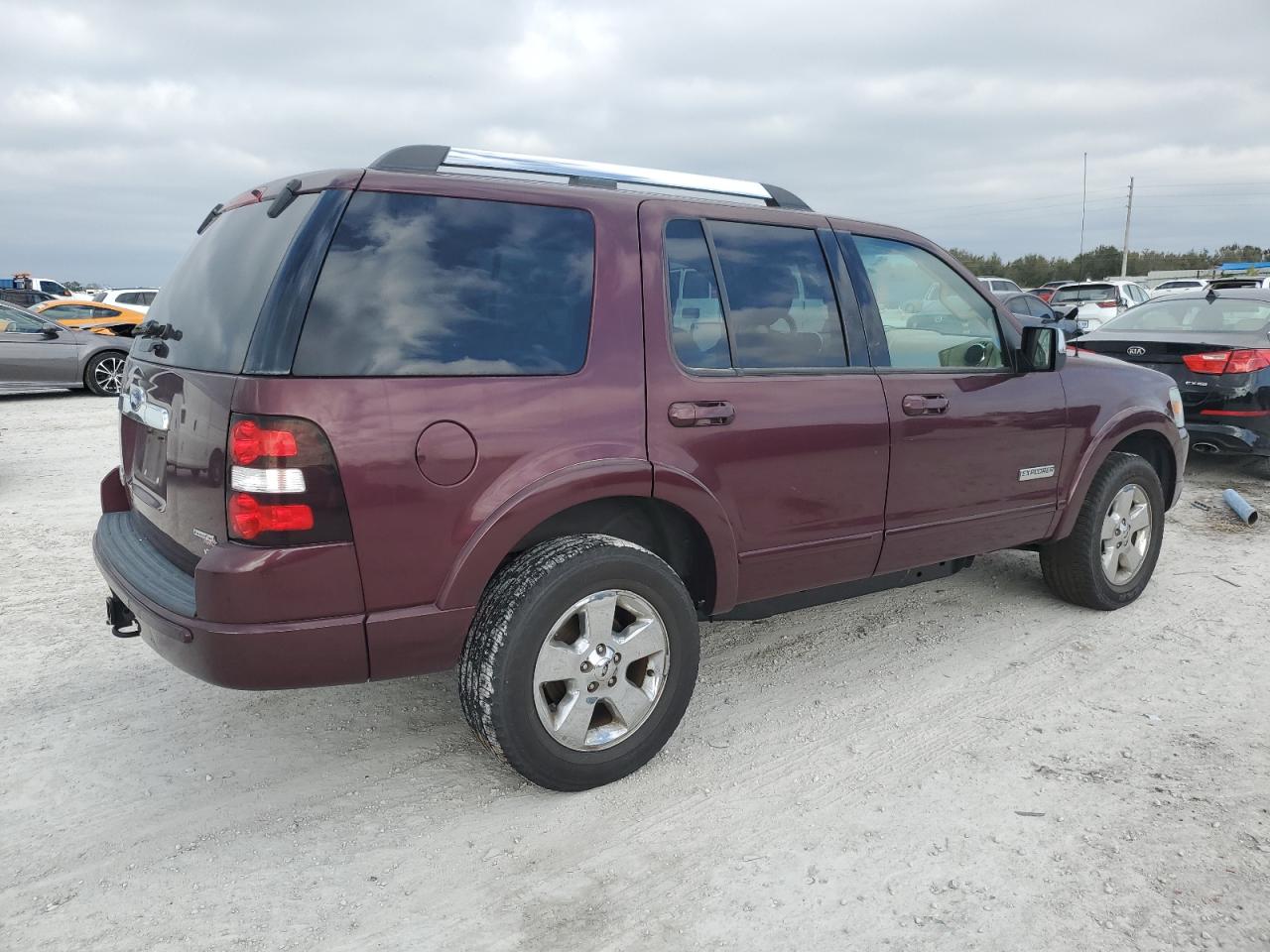 Image 3 of 2006 FORD EXPLORER LIMITED 2006 with VIN 1FMEU75896UB24363