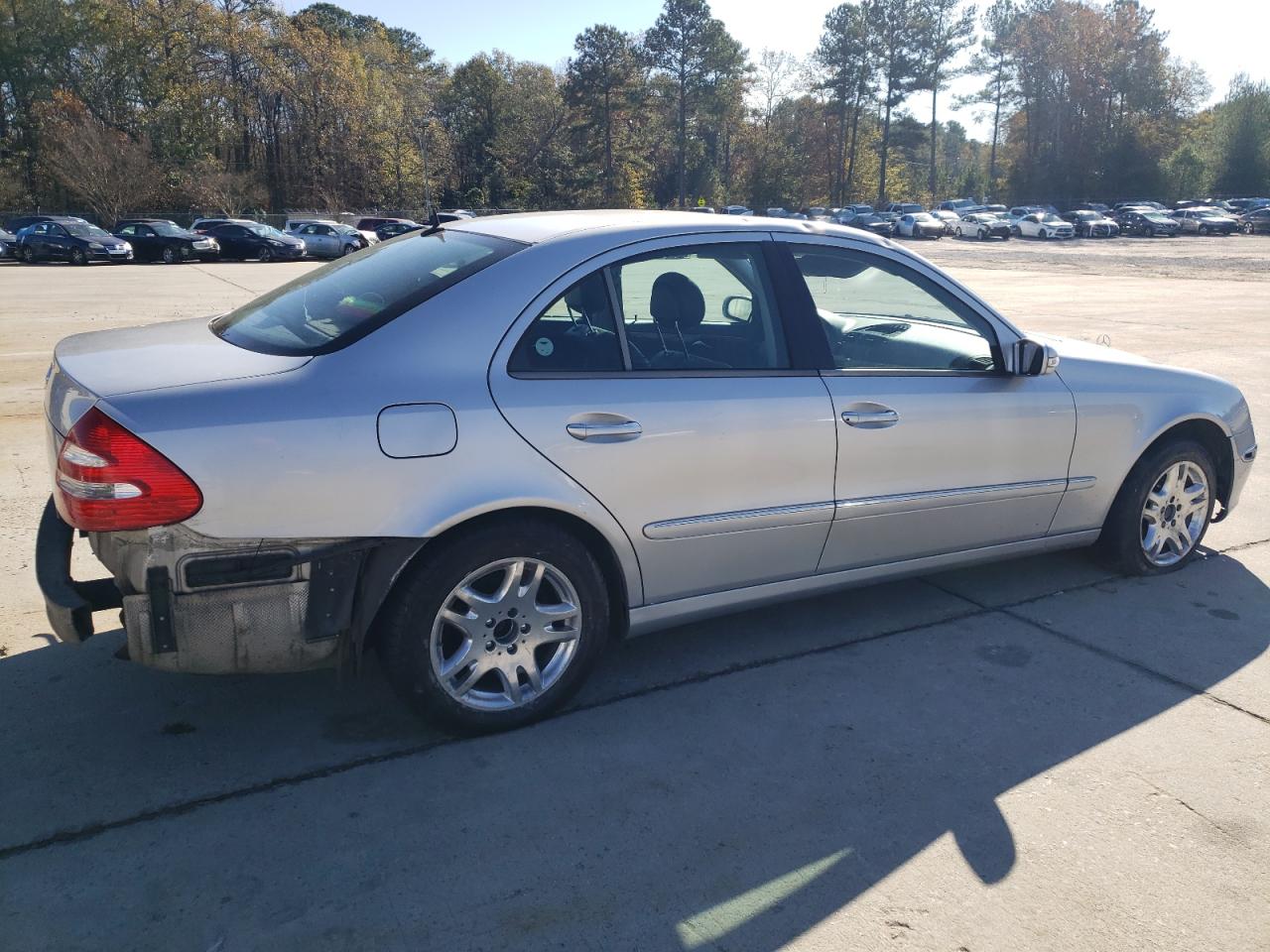 Image 3 of 2003 MERCEDES-BENZ E 320 2003 with VIN WDBUF65J93A188566