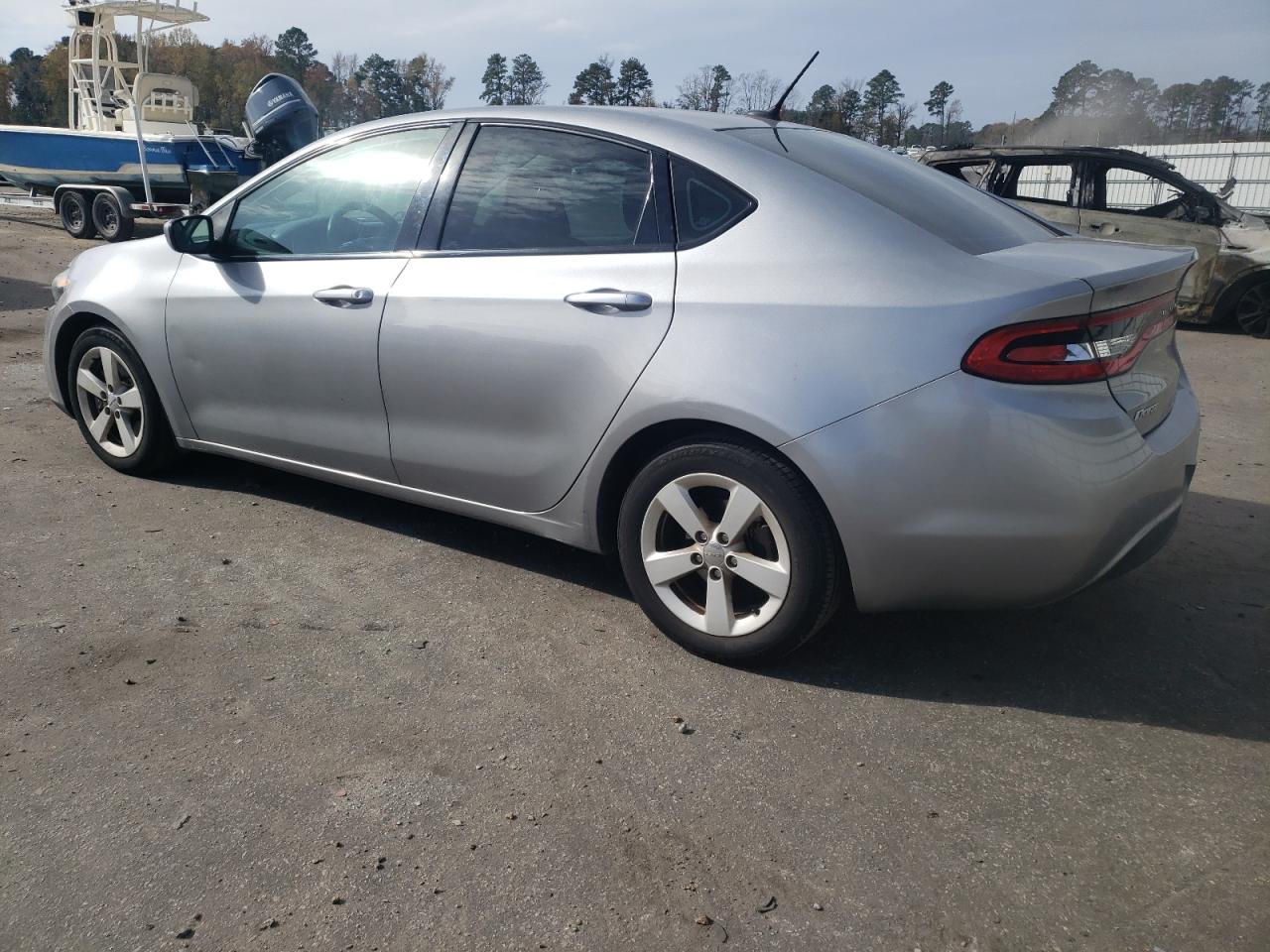 Изображение 2 2015 DODGE DART SXT 2015 с VIN 1C3CDFBB8FD266133