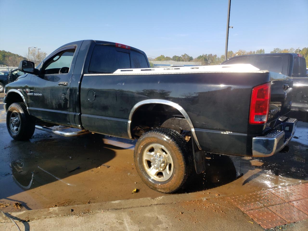 Изображение 2 2005 DODGE RAM 2500 ST 2005 с VIN 3D7KS26D65G769197