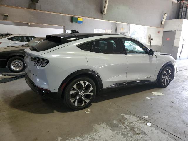 Image 3 of 2021 FORD MUSTANG MACH-E PREMIUM 2021 with VIN 3FMTK3SU2MMA26591