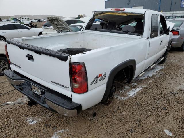 Obraz 3 z 2005 CHEVROLET SILVERADO K1500 2005 z VIN 1GCEK19B15E131488