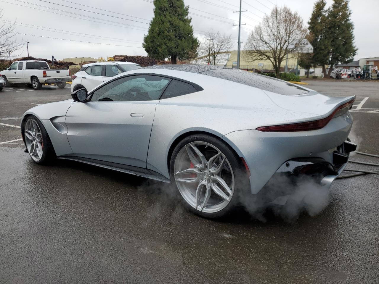 Obraz 2 z 2019 ASTON MARTIN VANTAGE 2019 z VIN SCFSMGAW3KGN01839
