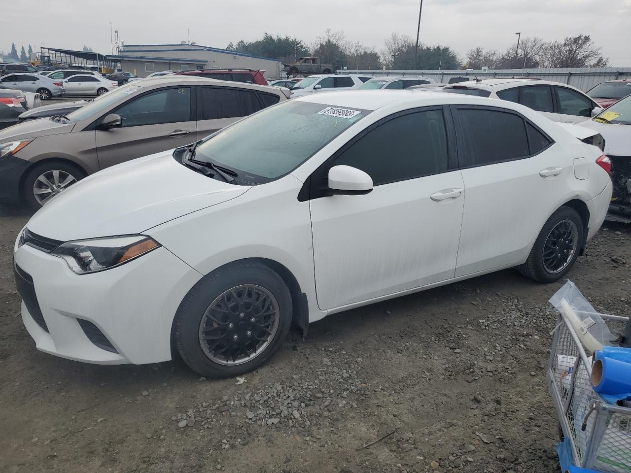 Image 1 of 2015 TOYOTA COROLLA L 2015 with VIN 5YFBURHE6FP353875