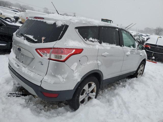 Image 3 of 2016 FORD ESCAPE SE 2016 with VIN 1FMCU9GX8GUB61610