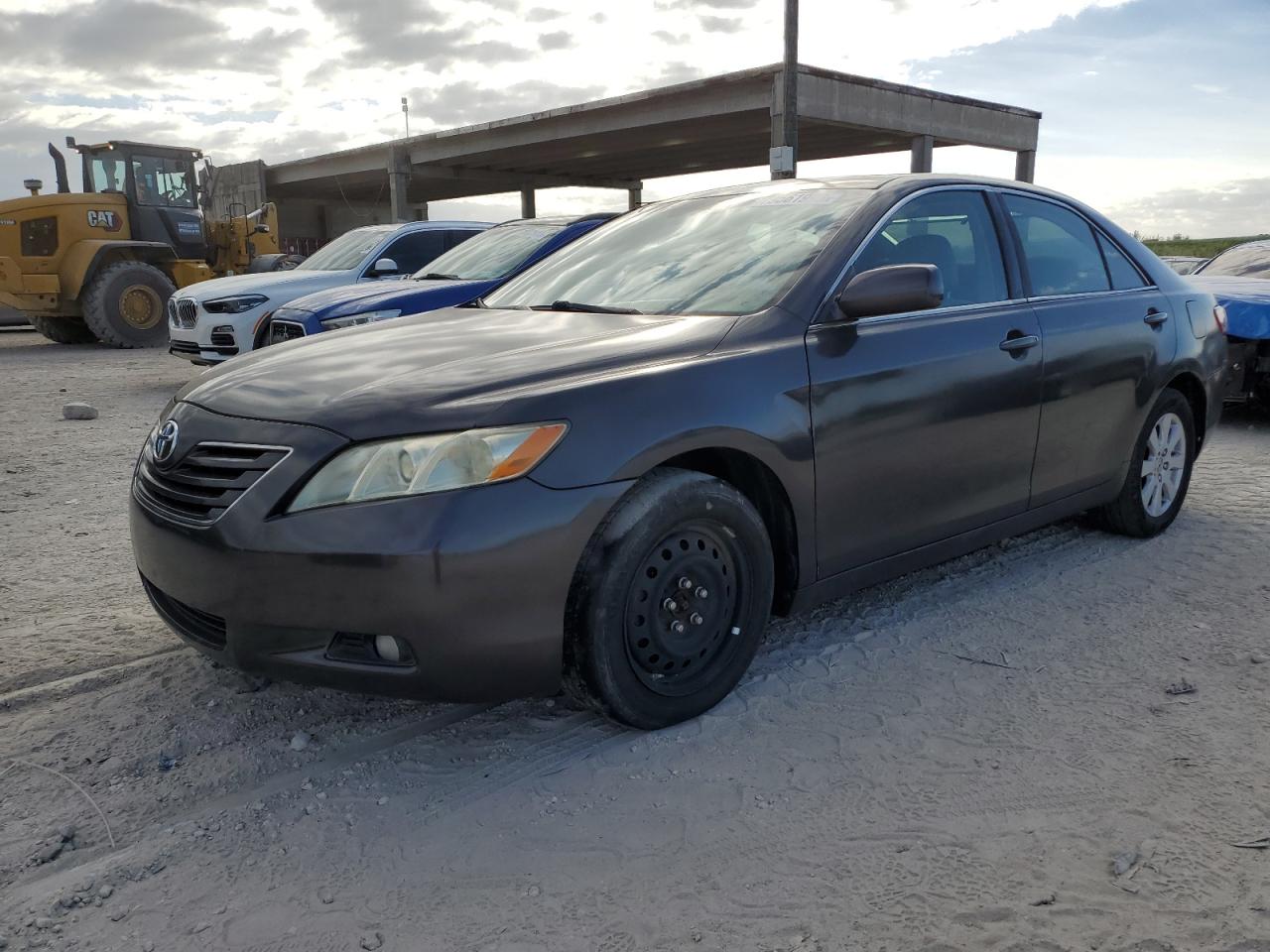 Изображение 1 2007 TOYOTA CAMRY LE 2007 с VIN 4T1BK46K77U521122