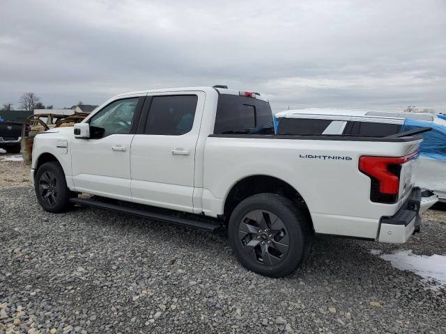 Изображение 2 2023 FORD F150 LIGHTNING PRO 2023 с VIN 1FTVW1EV9PWG17807