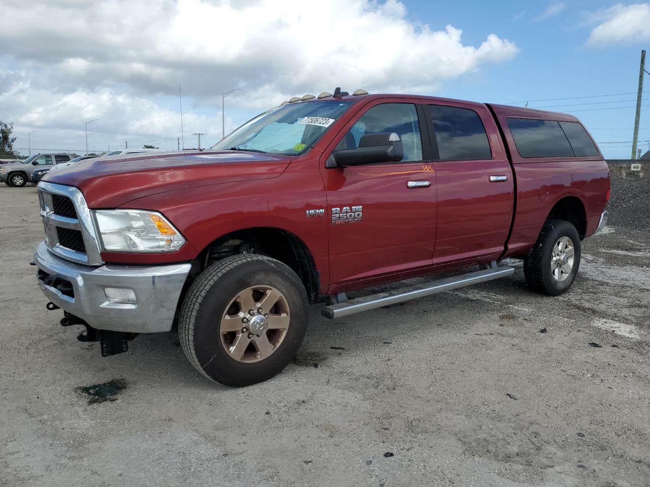 Obraz 1 z 2015 RAM 2500 SLT 2015 z VIN 3C6TR5DT8FG507776