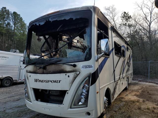 Image 2 of 2022 FORD F53  2022 with VIN 1F65F5DN1N0A00915