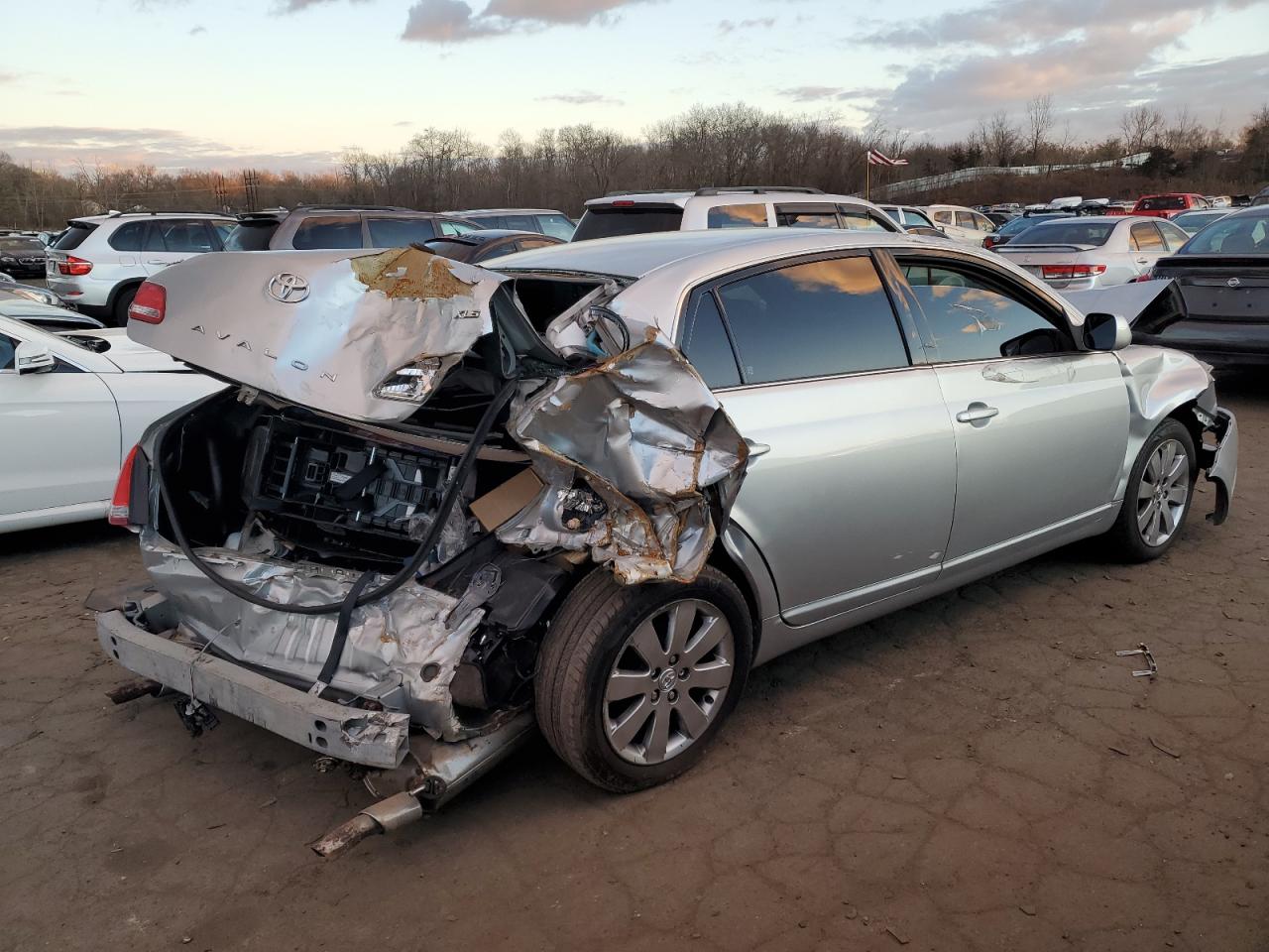 Изображение 3 2006 TOYOTA AVALON XL 2006 с VIN 4T1BK36B46U101360