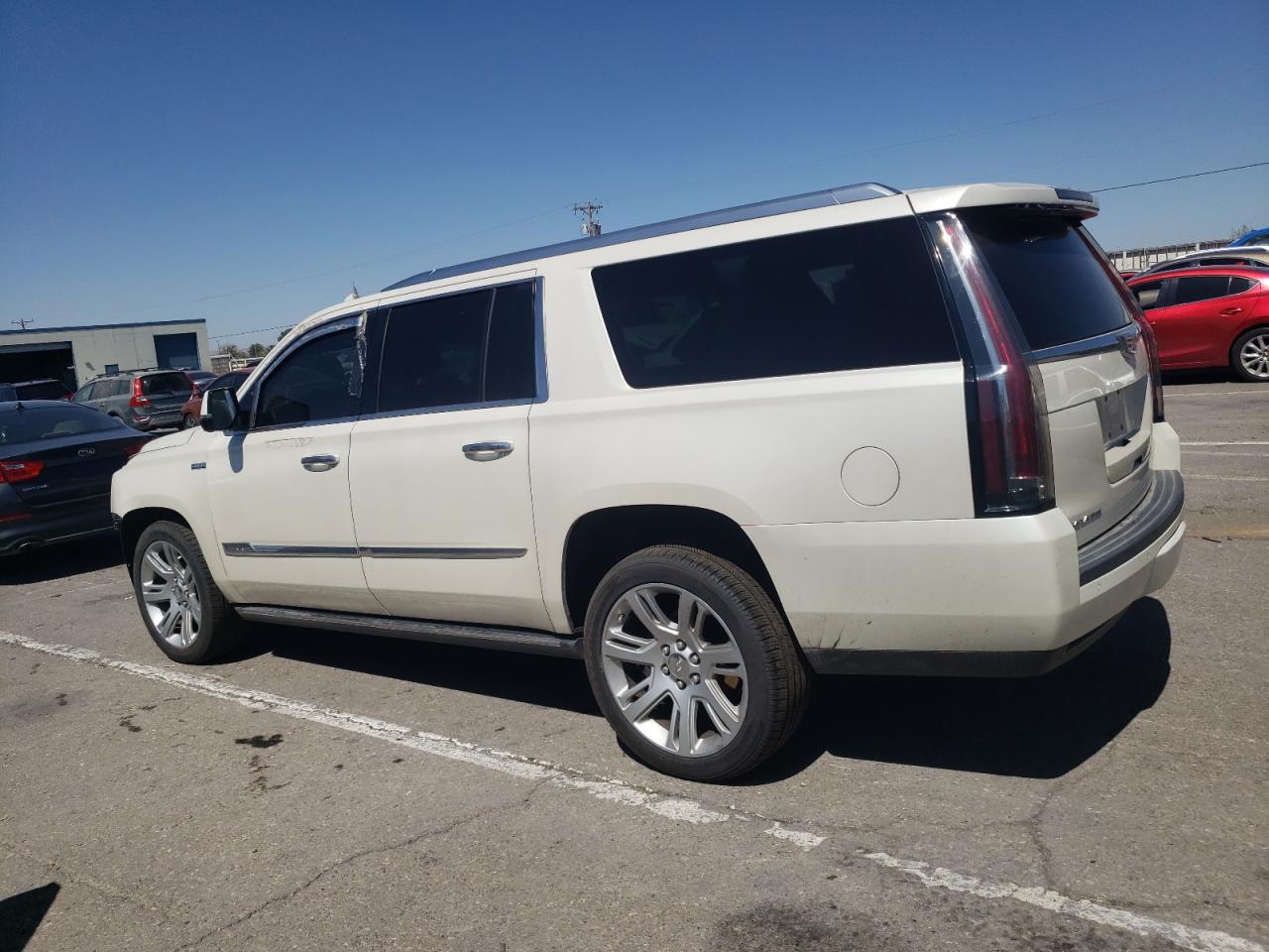 Image 2 of 2015 CADILLAC ESCALADE ESV PREMIUM 2015 with VIN 1GYS3TKJ7FR709014