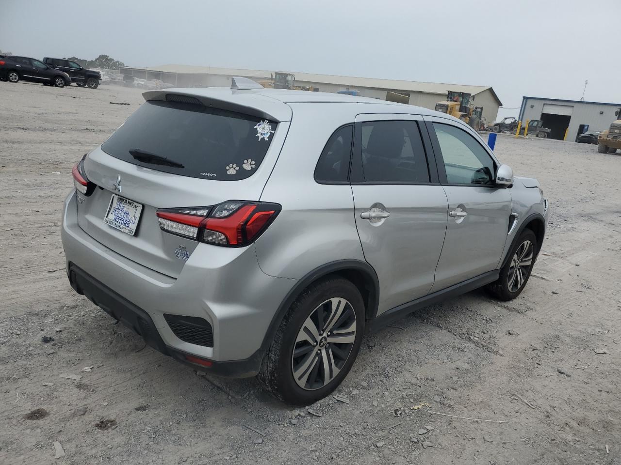 Изображение 3 2023 MITSUBISHI OUTLANDER SPORT S/SE 2023 с VIN JA4ARUAU0PU012505