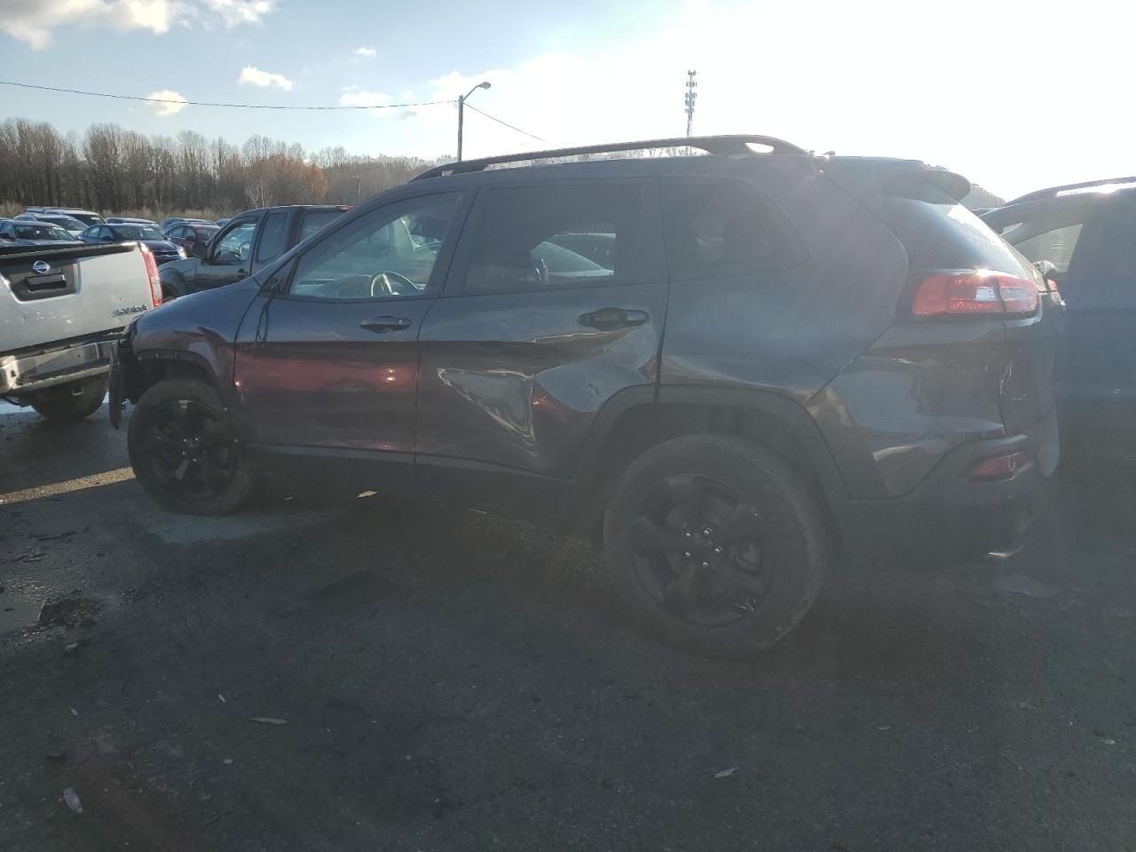Изображение 2 2017 JEEP CHEROKEE LIMITED 2017 с VIN 1C4PJMDB9HW560834