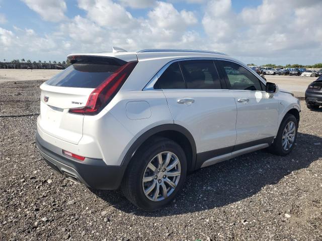 Obraz 3 z 2021 CADILLAC XT4 PREMIUM LUXURY 2021 z VIN 1GYFZCR46MF082773