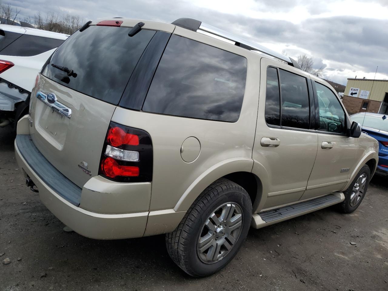 Image 3 of 2007 FORD EXPLORER LIMITED 2007 with VIN 1FMEU75E37UB38847