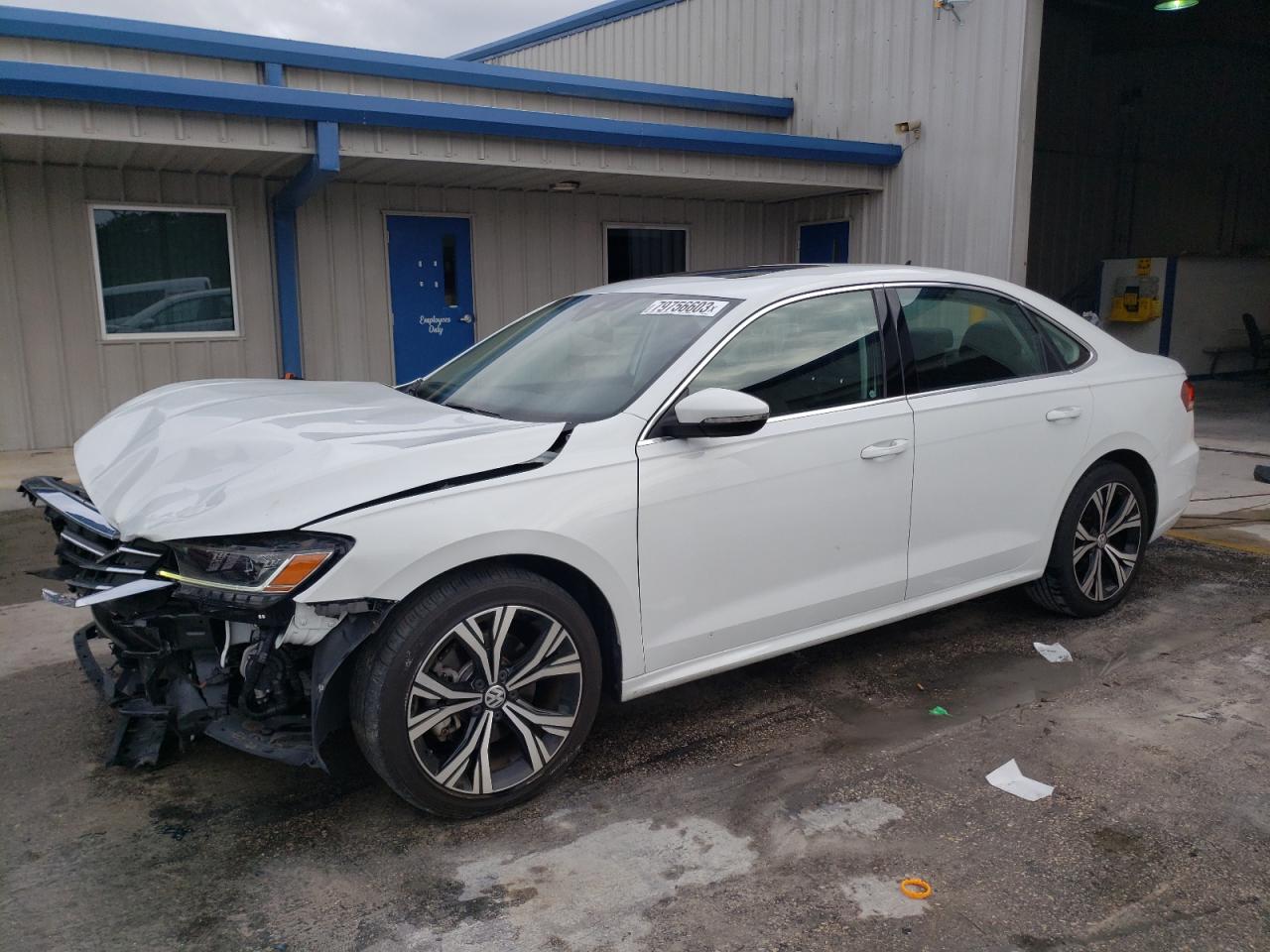 Изображение 1 2021 VOLKSWAGEN PASSAT SE 2021 с VIN 1VWSA7A37MC000313