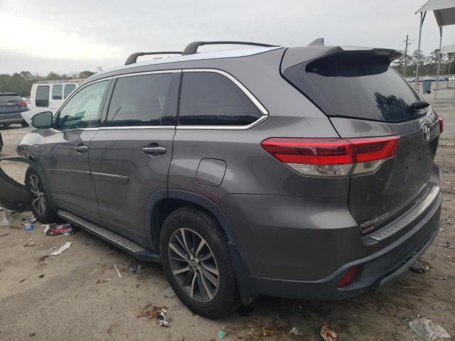 Image 2 of 2019 TOYOTA HIGHLANDER SE 2019 with VIN 5TDJZRFH4KS564231