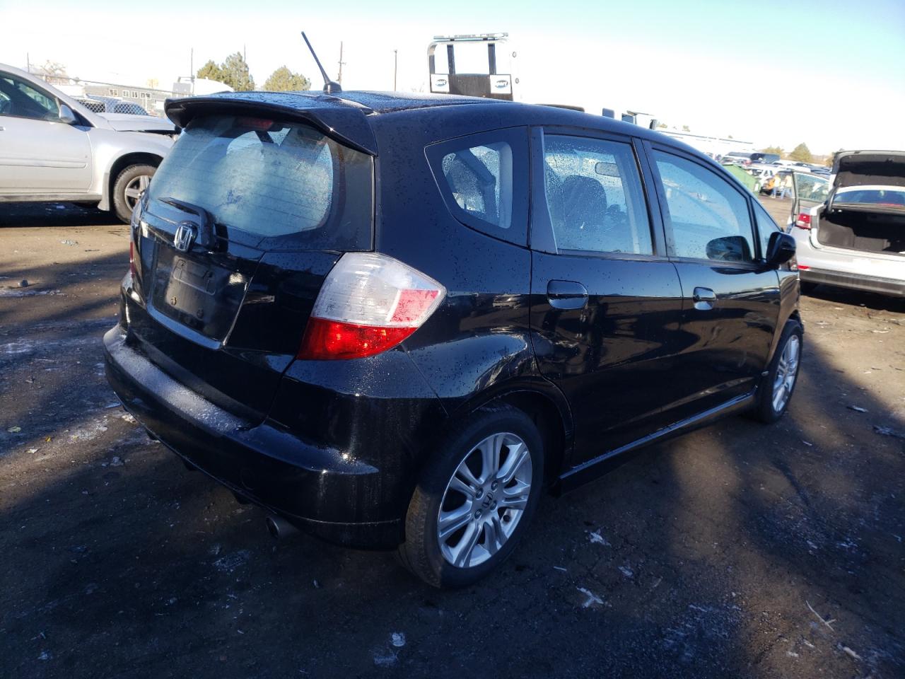 Image 3 of 2009 HONDA FIT SPORT 2009 with VIN JHMGE87409S042630