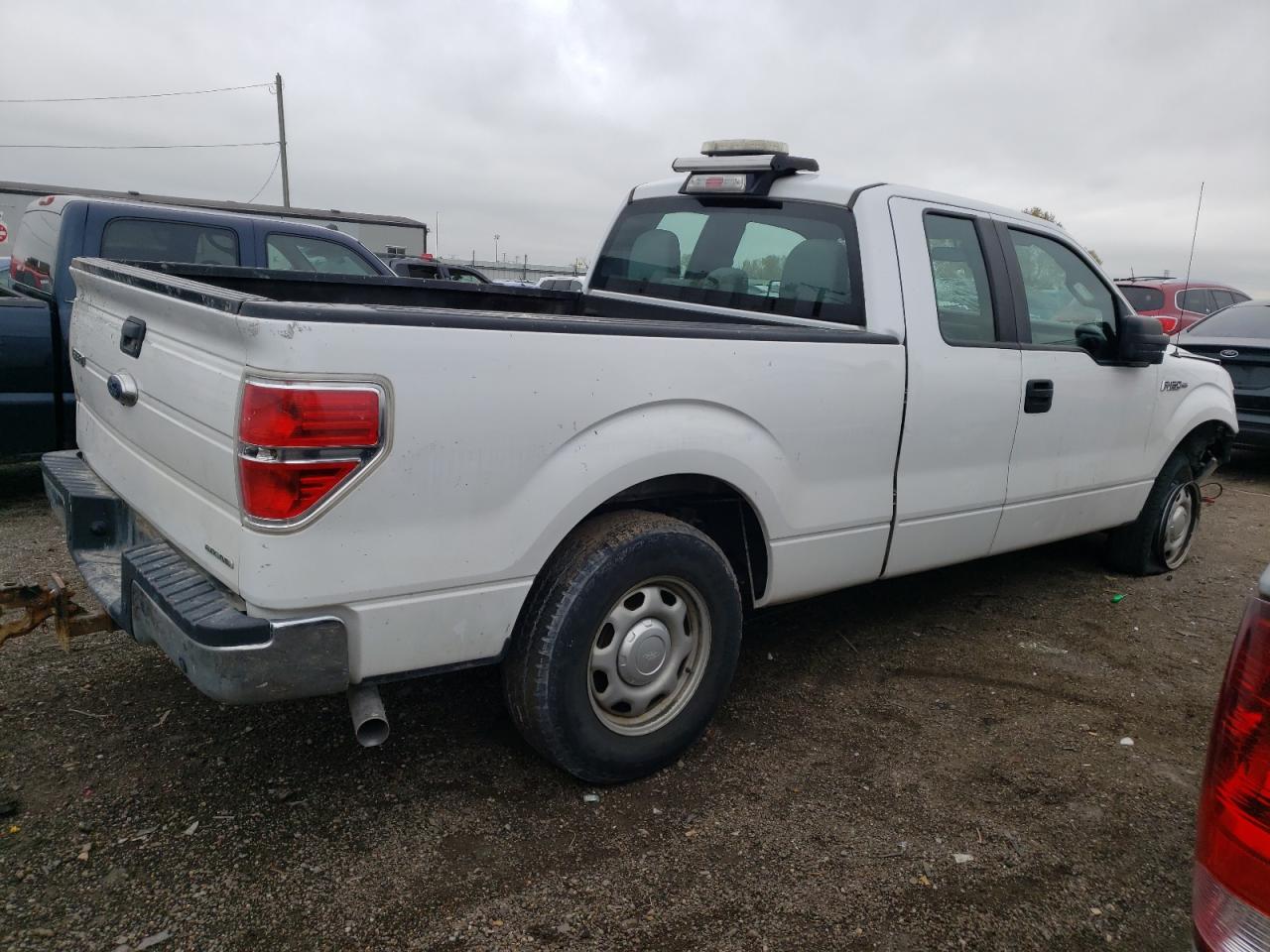 Obraz 3 z 2014 FORD F150 SUPER CAB 2014 z VIN 1FTFX1CF6EKG11657