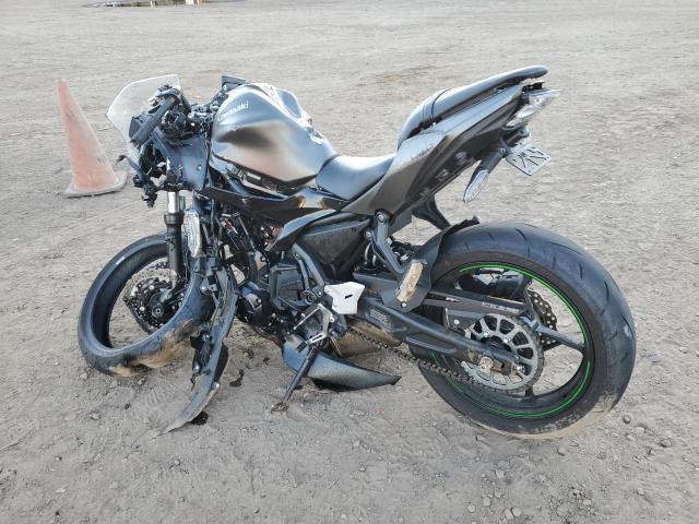 Изображение 3 2024 KAWASAKI EX650 R 2024 с VIN ML5EXER14RDAB5108