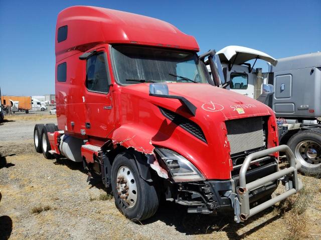 Изображение 1 2020 VOLVO VN VNL 2020 с VIN 4V4NC9EH6LN227575