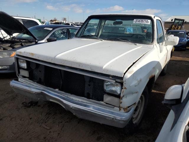 Obraz 1 z 1983 CHEVROLET C20  1983 z VIN 1GCFC24H8DJ133196