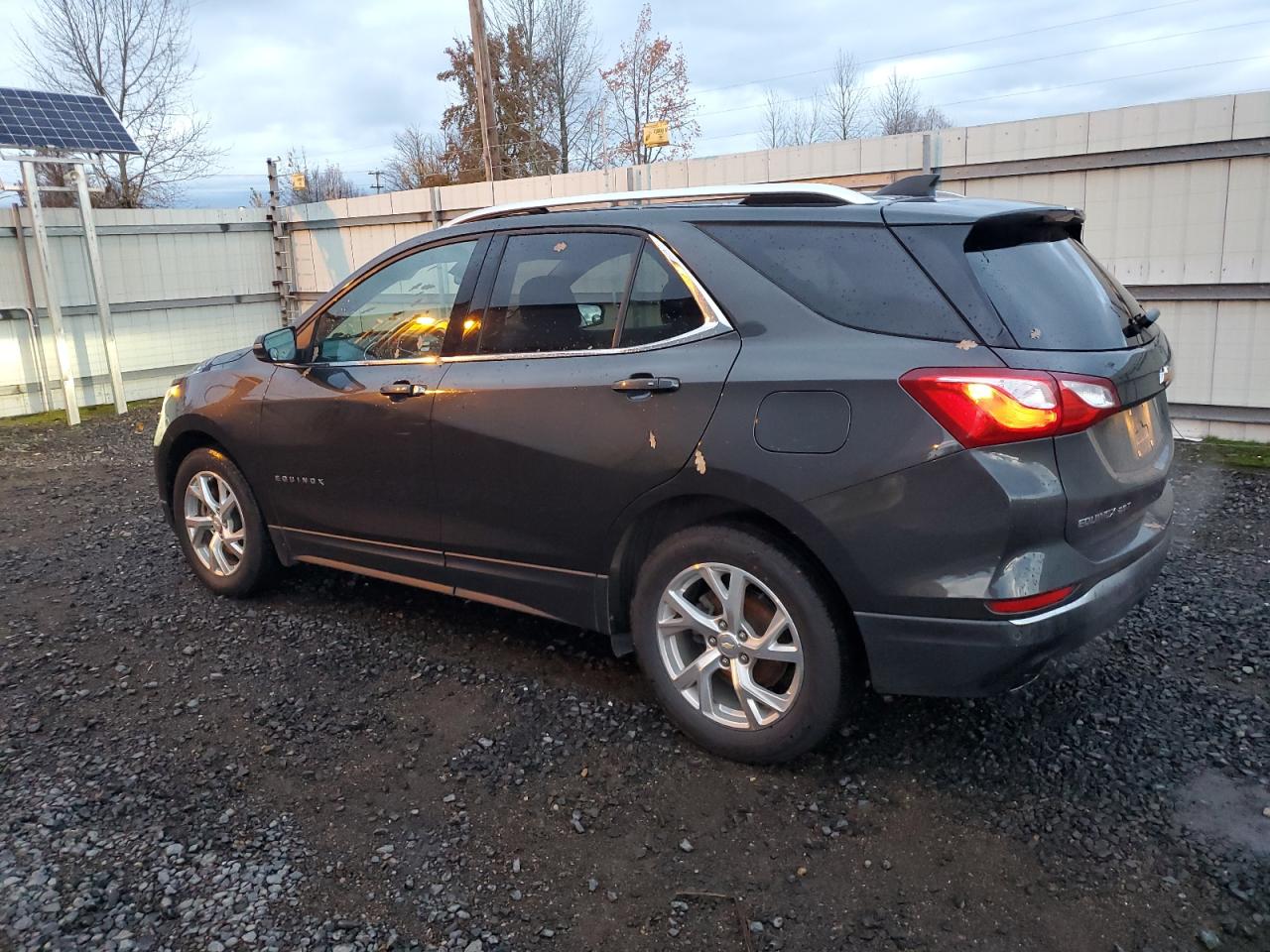 Image 2 of 2018 CHEVROLET EQUINOX LT 2018 with VIN 2GNAXTEX0J6266402