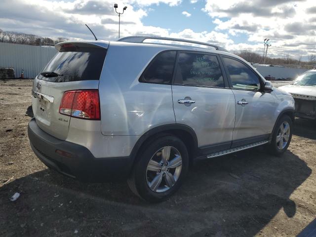 Image 3 of 2012 KIA SORENTO EX 2012 with VIN 5XYKUDA20CG256156