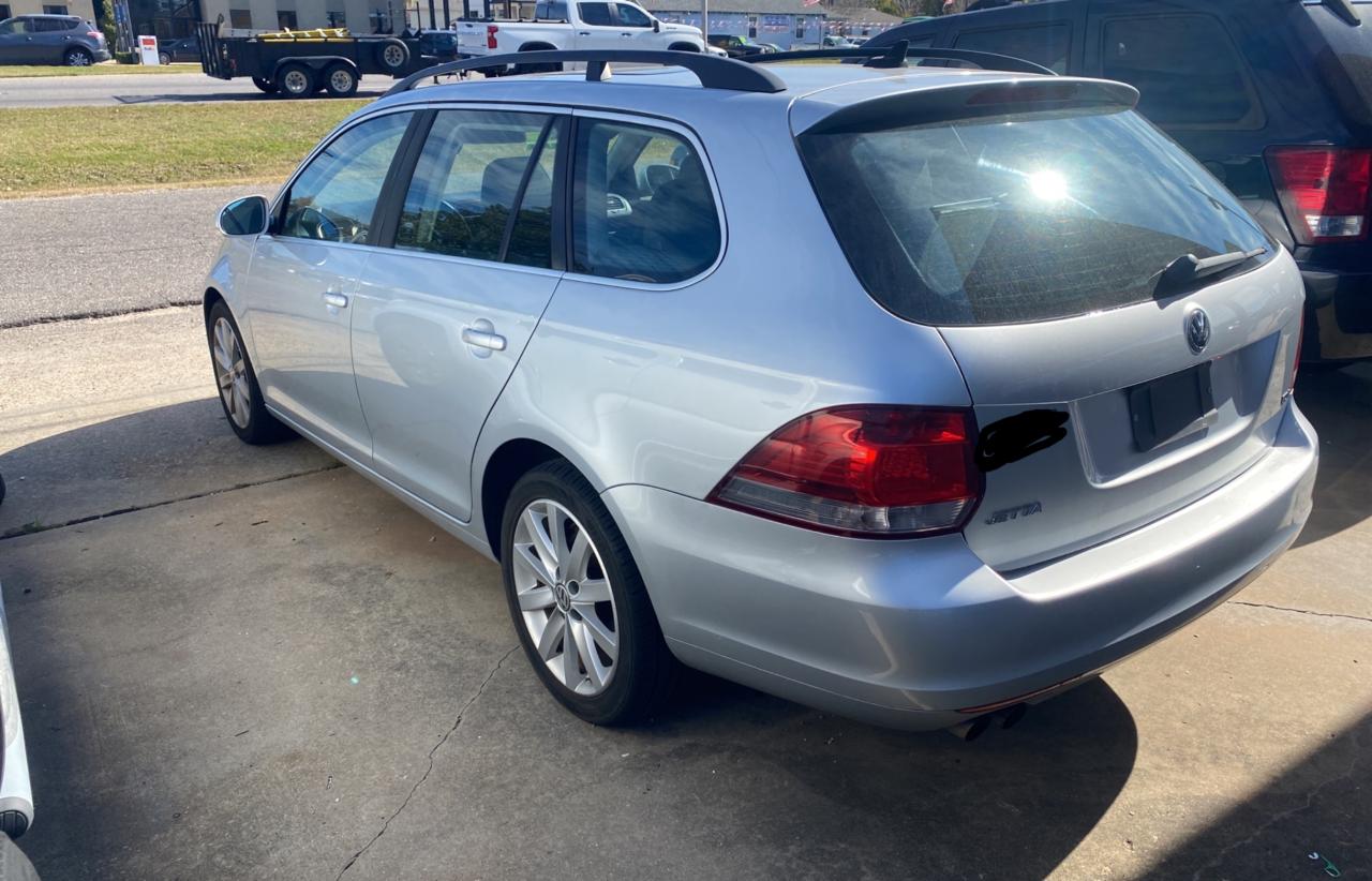 Image 3 of 2013 VOLKSWAGEN JETTA TDI 2013 with VIN 3VWPL7AJ3DM630827