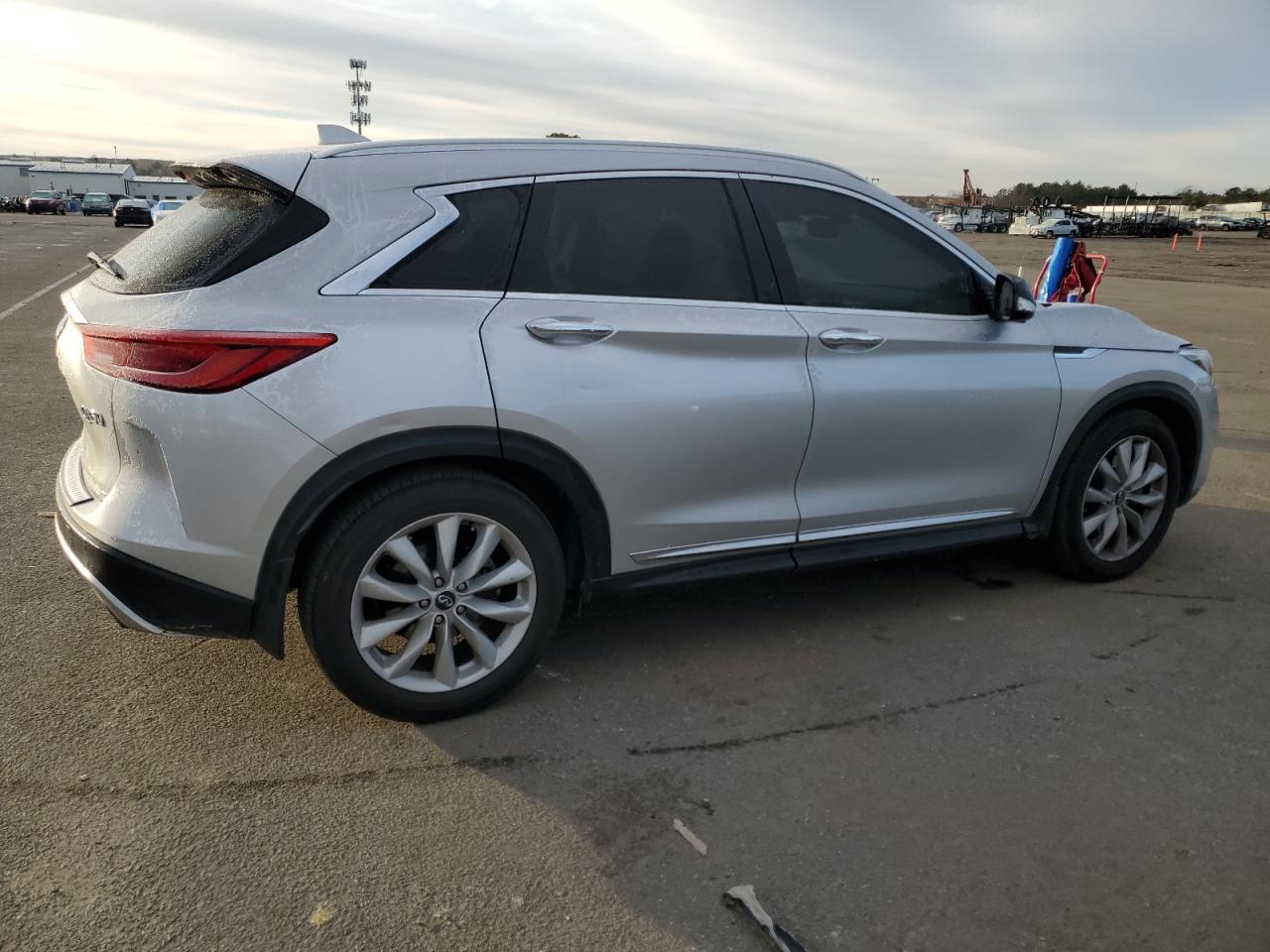 Изображение 3 2019 INFINITI QX50 ESSENTIAL 2019 с VIN 3PCAJ5M32KF116887